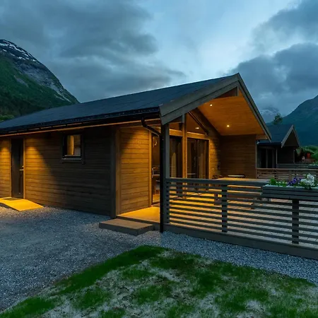 Strynsvatn & Alpstuga