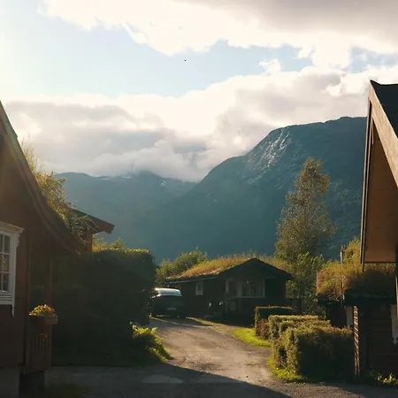 Strynsvatn & * Stryn