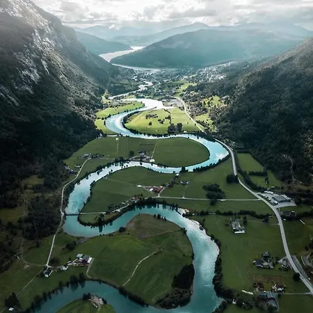 Chalet Strynsvatn & Stryn
