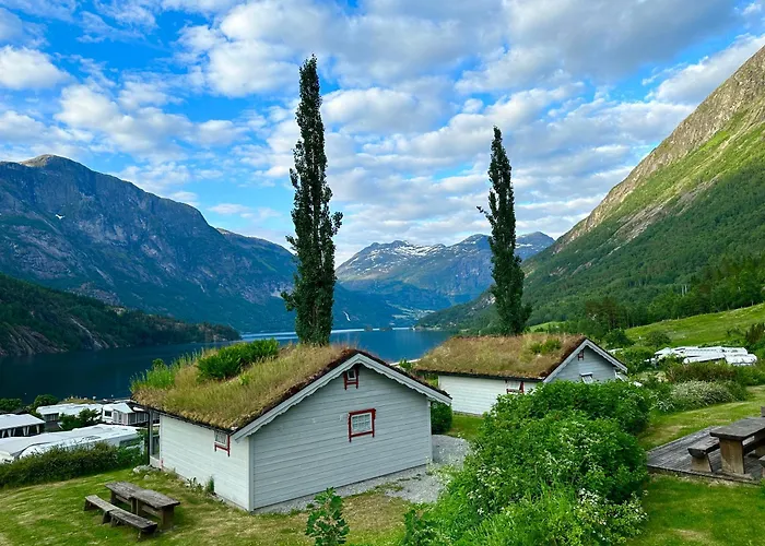 Chalet Strynsvatn &