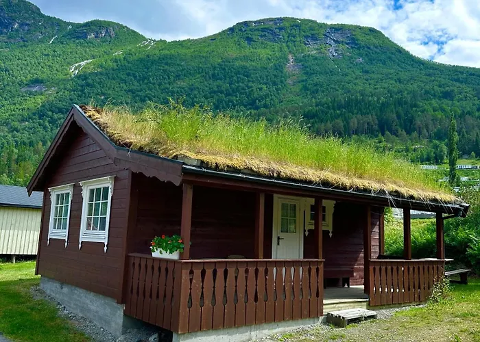 Strynsvatn & * Stryn